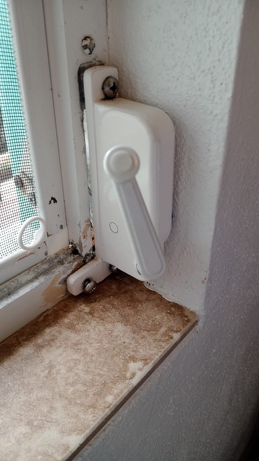 2026-6 PGT WINDOW CRANK